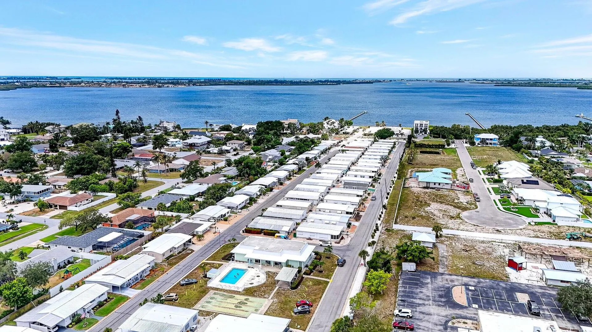 2107 Palma Sola Boulevard Bradenton FL 34209