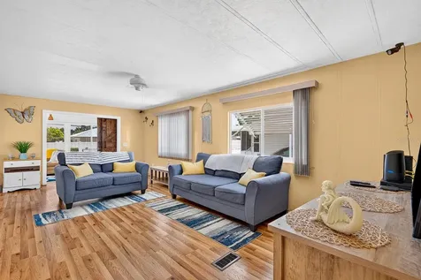 2107 Palma Sola Boulevard Bradenton FL 34209