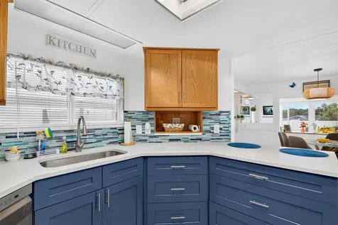 2107 Palma Sola Boulevard Bradenton FL 34209