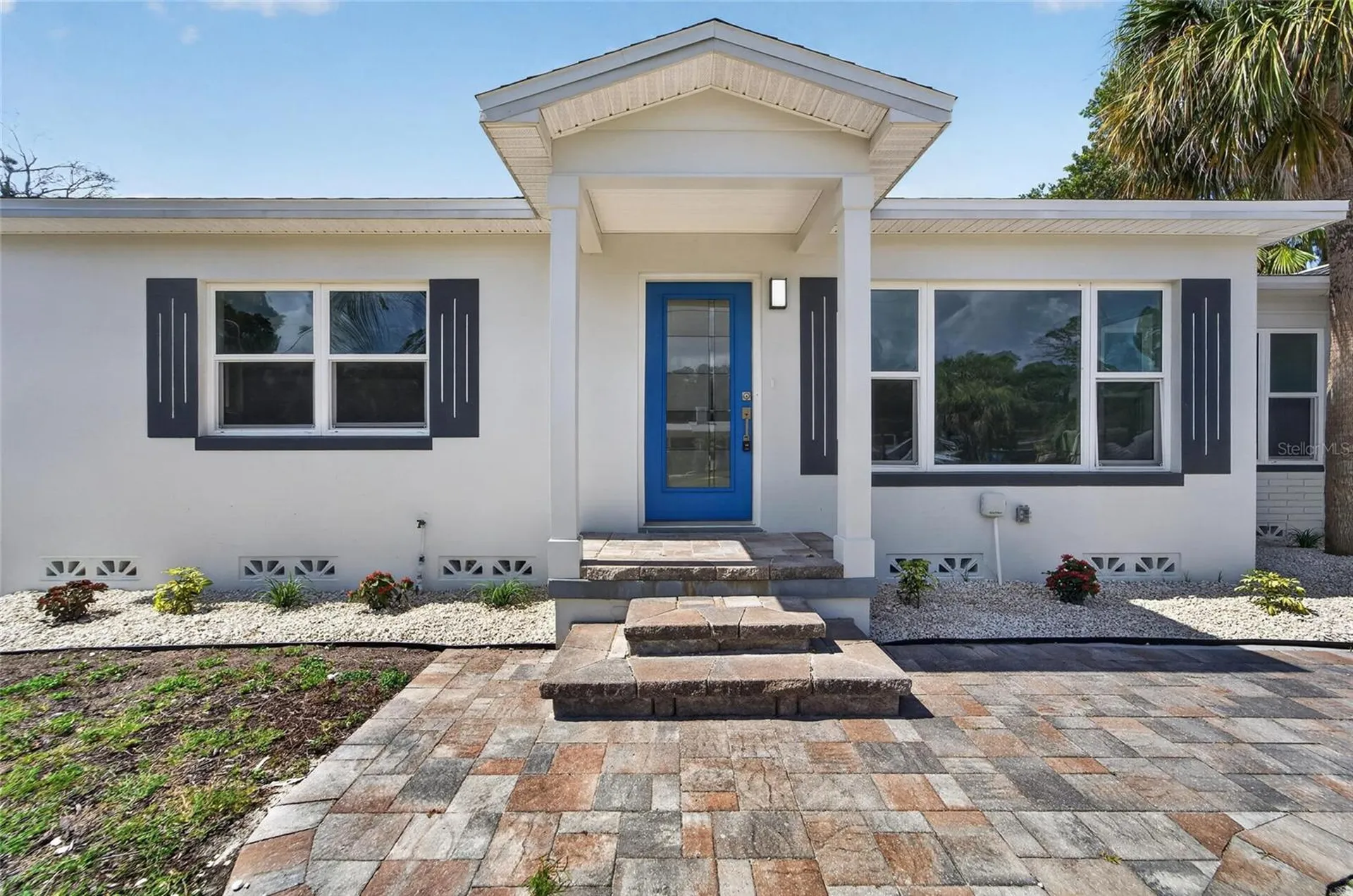 4810 Del Rio Way S Gulfport FL 33711