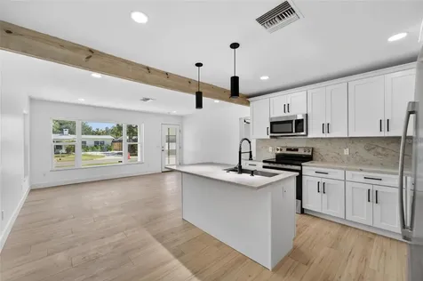 4810 Del Rio Way S Gulfport FL 33711