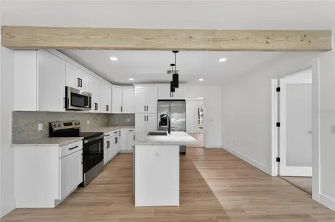 4810 Del Rio Way S Gulfport FL 33711