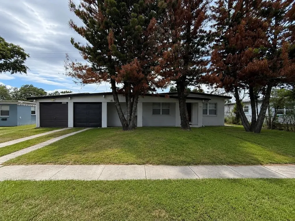 1838 Colton Drive Orlando FL 32822
