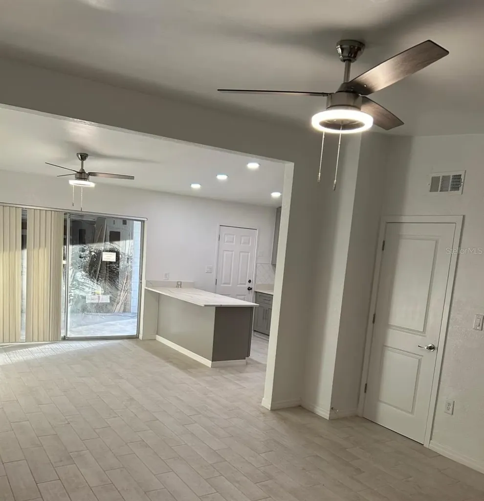 1838 Colton Drive Orlando FL 32822
