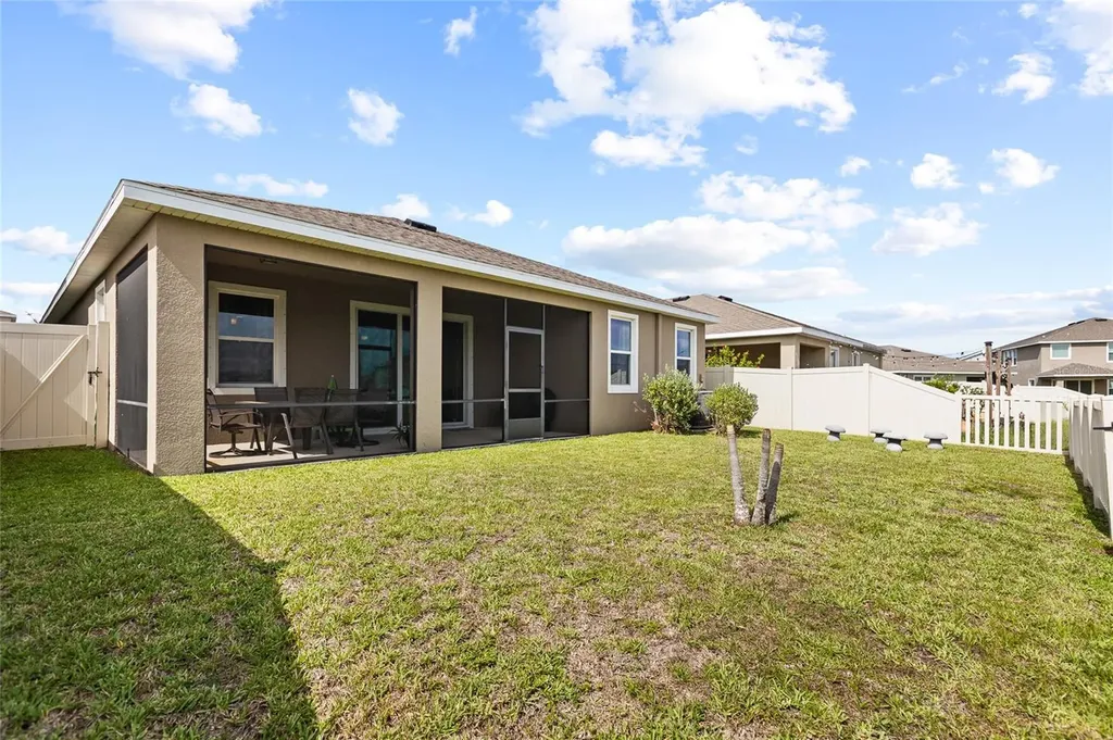 5025 Jackel Chase Drive Wimauma FL 33598
