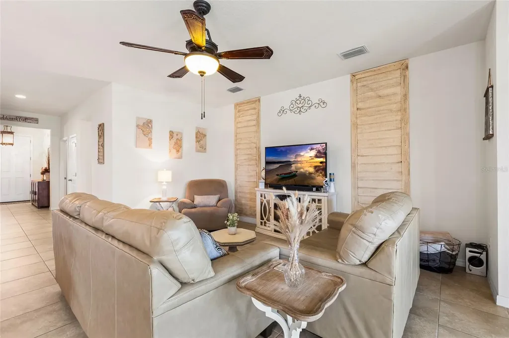 5025 Jackel Chase Drive Wimauma FL 33598