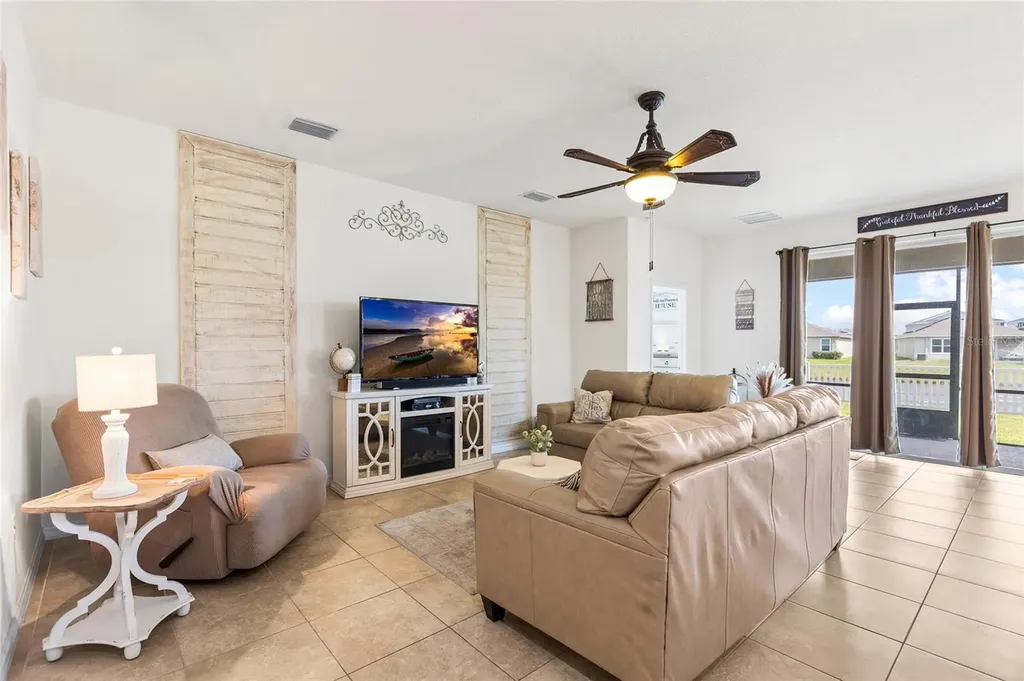 5025 Jackel Chase Drive Wimauma FL 33598