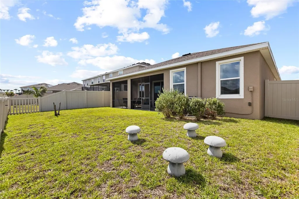 5025 Jackel Chase Drive Wimauma FL 33598