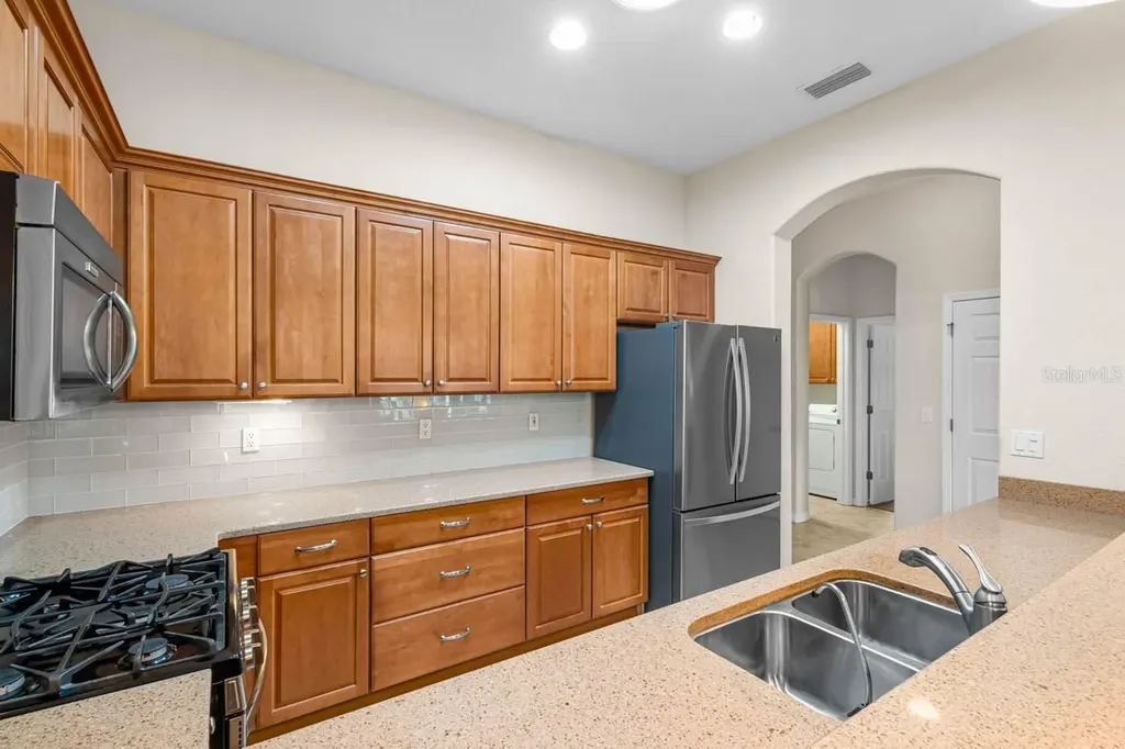 2128 Sifield Greens Way Sun City Center FL 33573