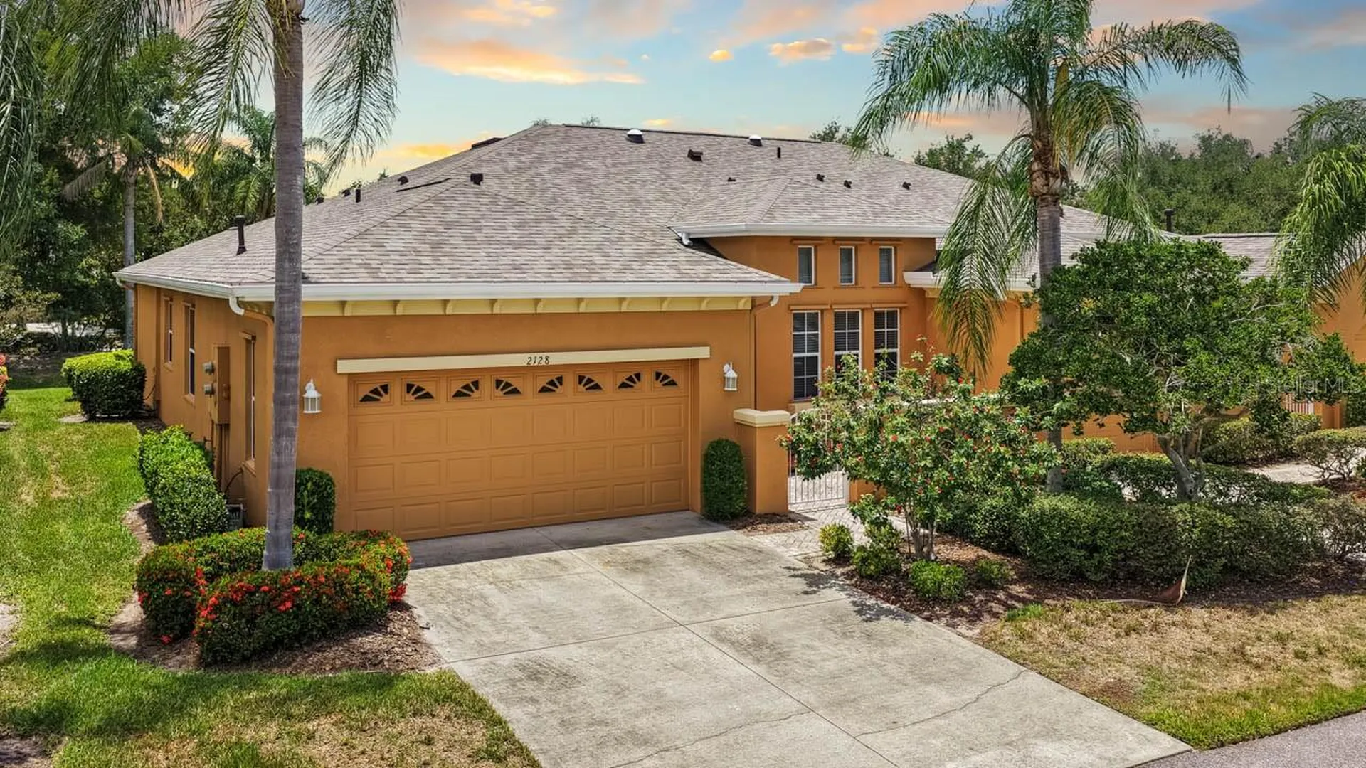 2128 Sifield Greens Way Sun City Center FL 33573