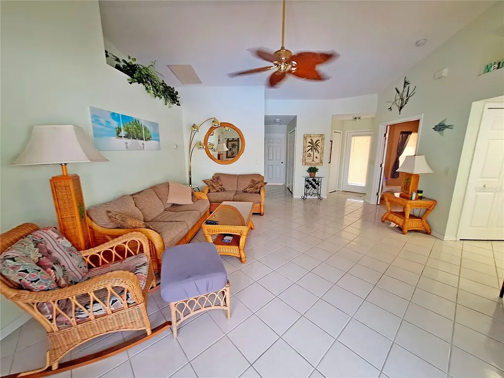 117 Siesta Road Rotonda West FL 33947