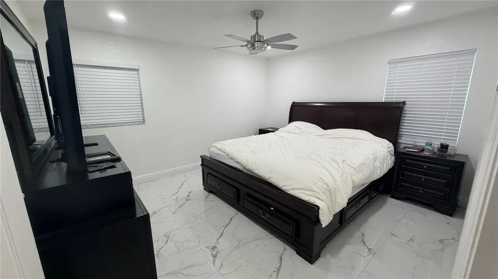 707 Innergary Place Valrico FL 33594