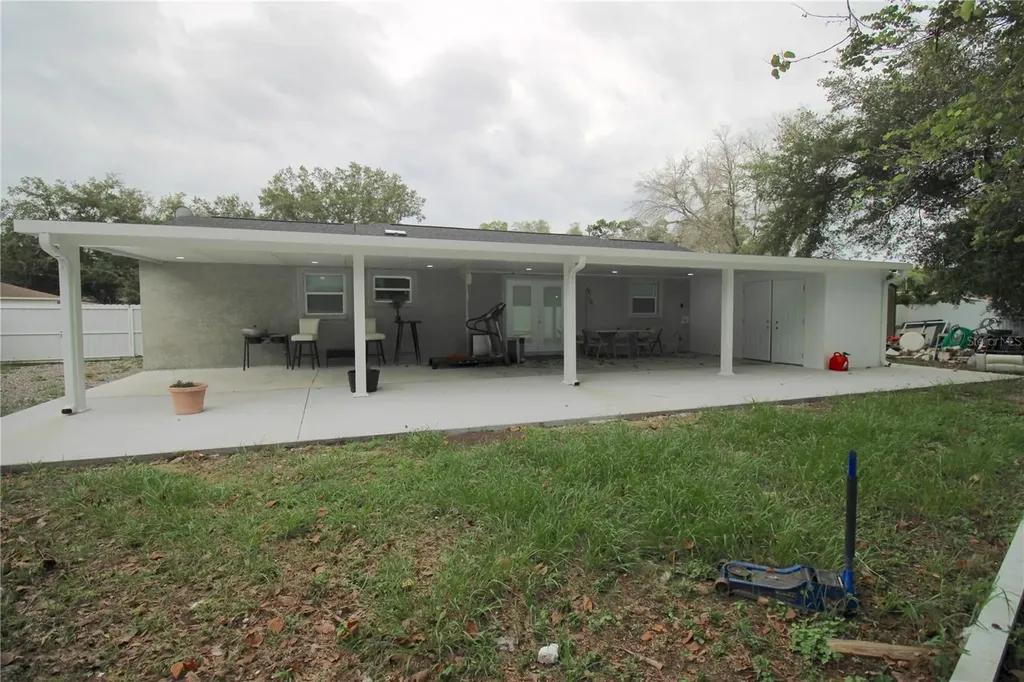 707 Innergary Place Valrico FL 33594