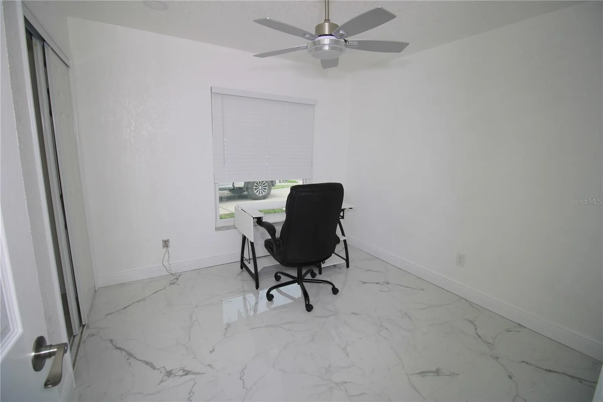 707 Innergary Place Valrico FL 33594