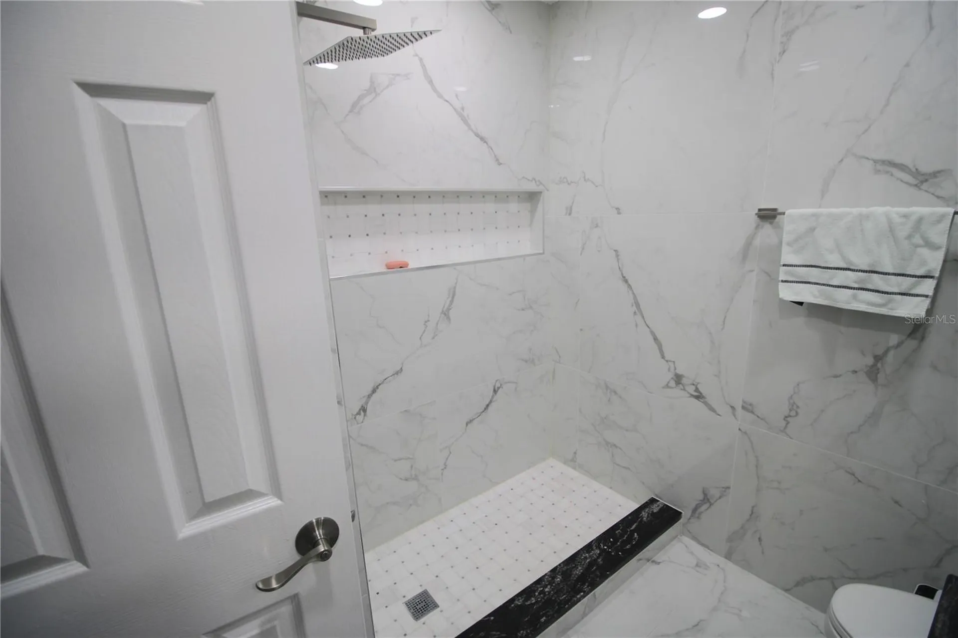 707 Innergary Place Valrico FL 33594