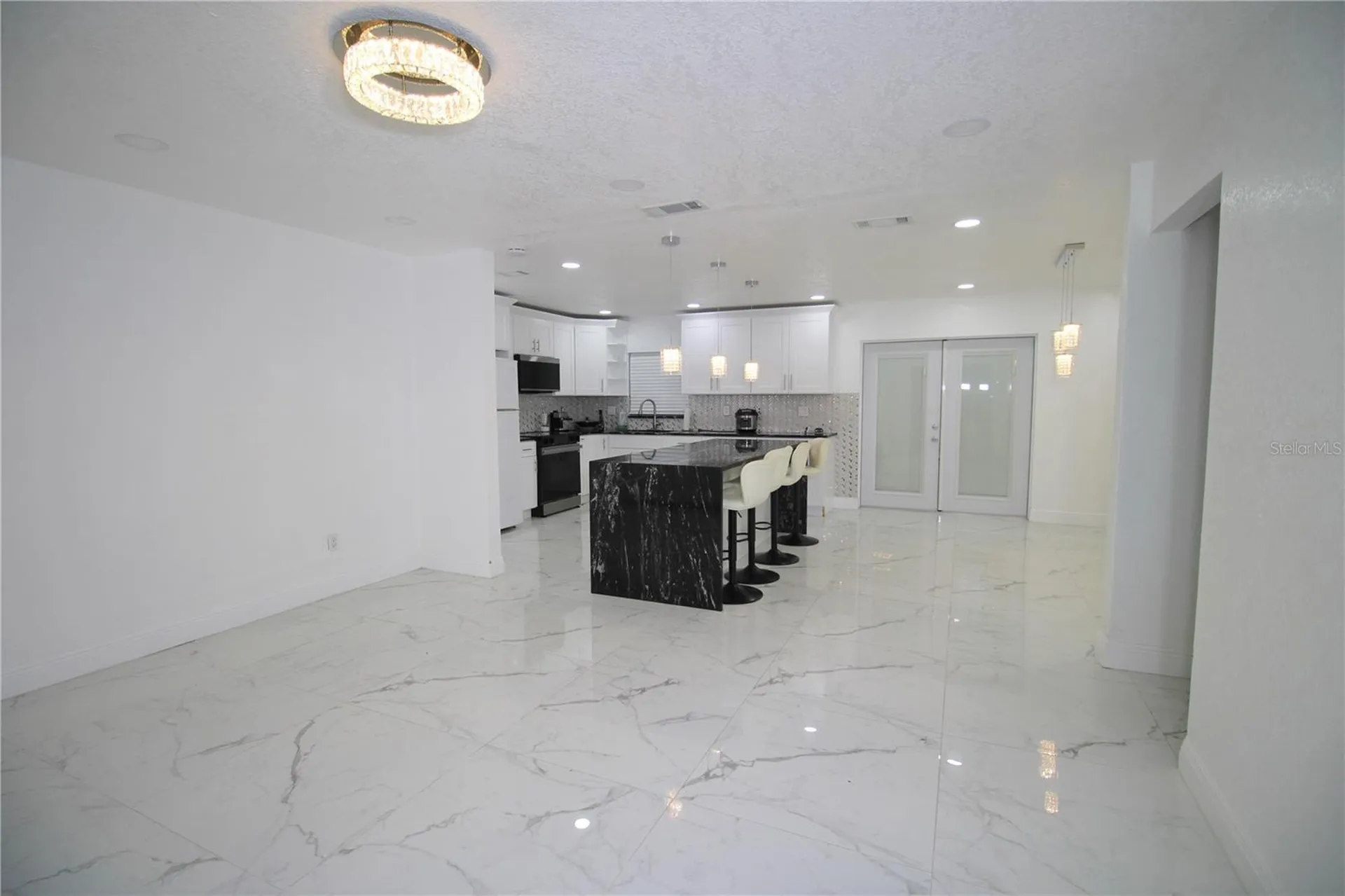 707 Innergary Place Valrico FL 33594