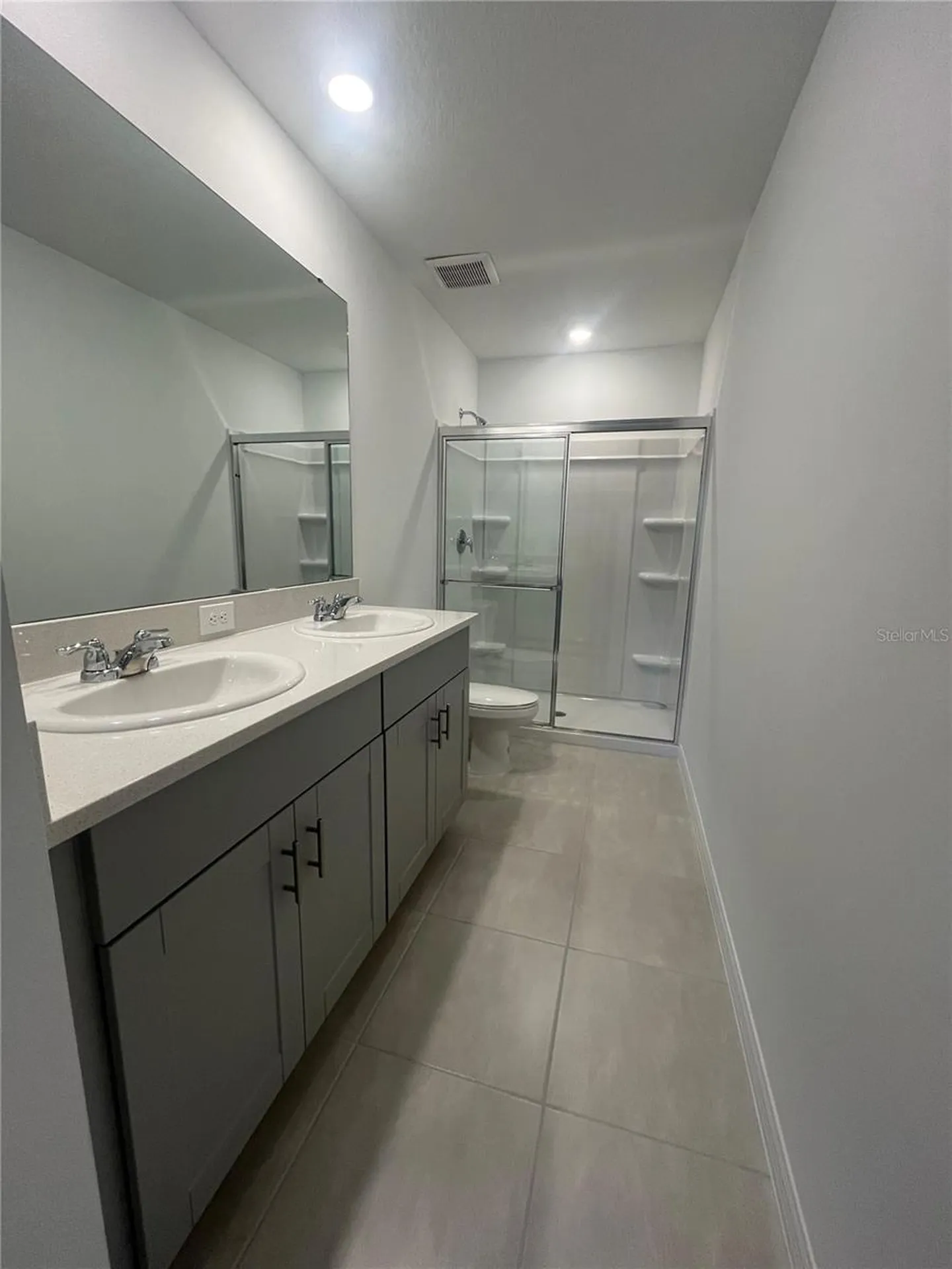 2898 Skyline Loop Kissimmee FL 34758