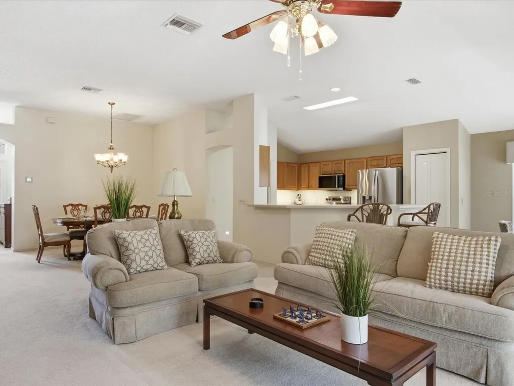 1332 Camero Drive Lady Lake FL 32159