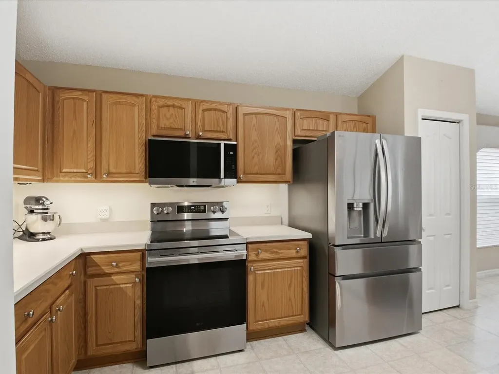 1332 Camero Drive Lady Lake FL 32159