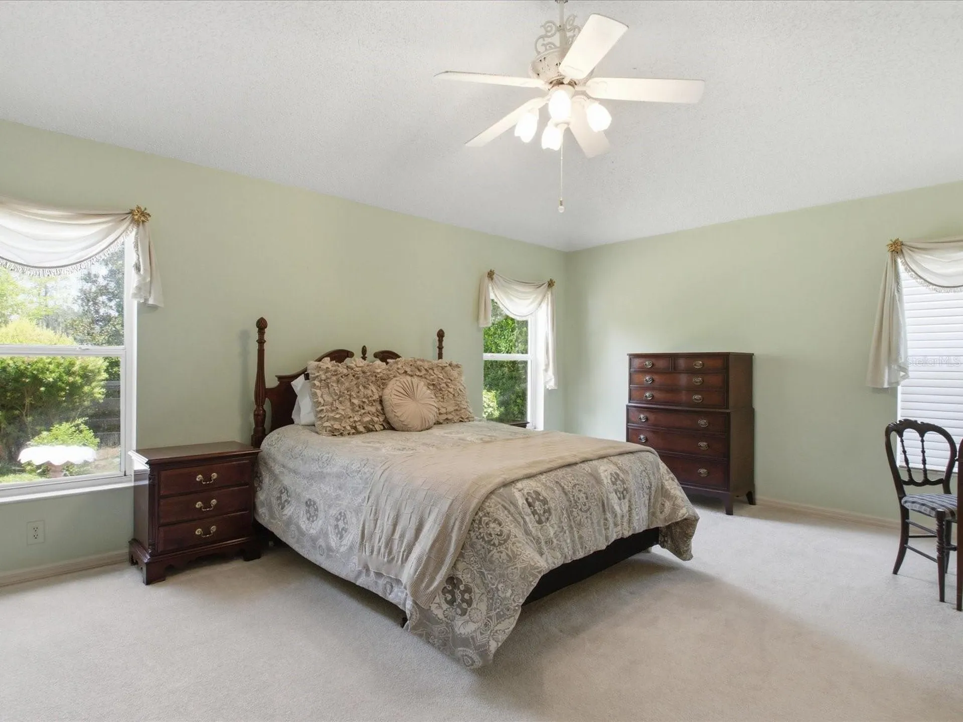 1332 Camero Drive Lady Lake FL 32159