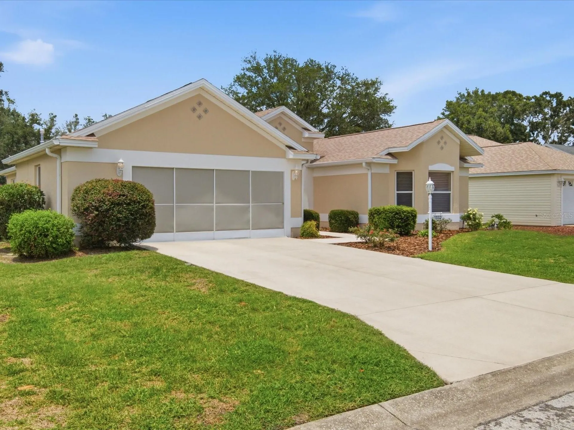 1332 Camero Drive Lady Lake FL 32159