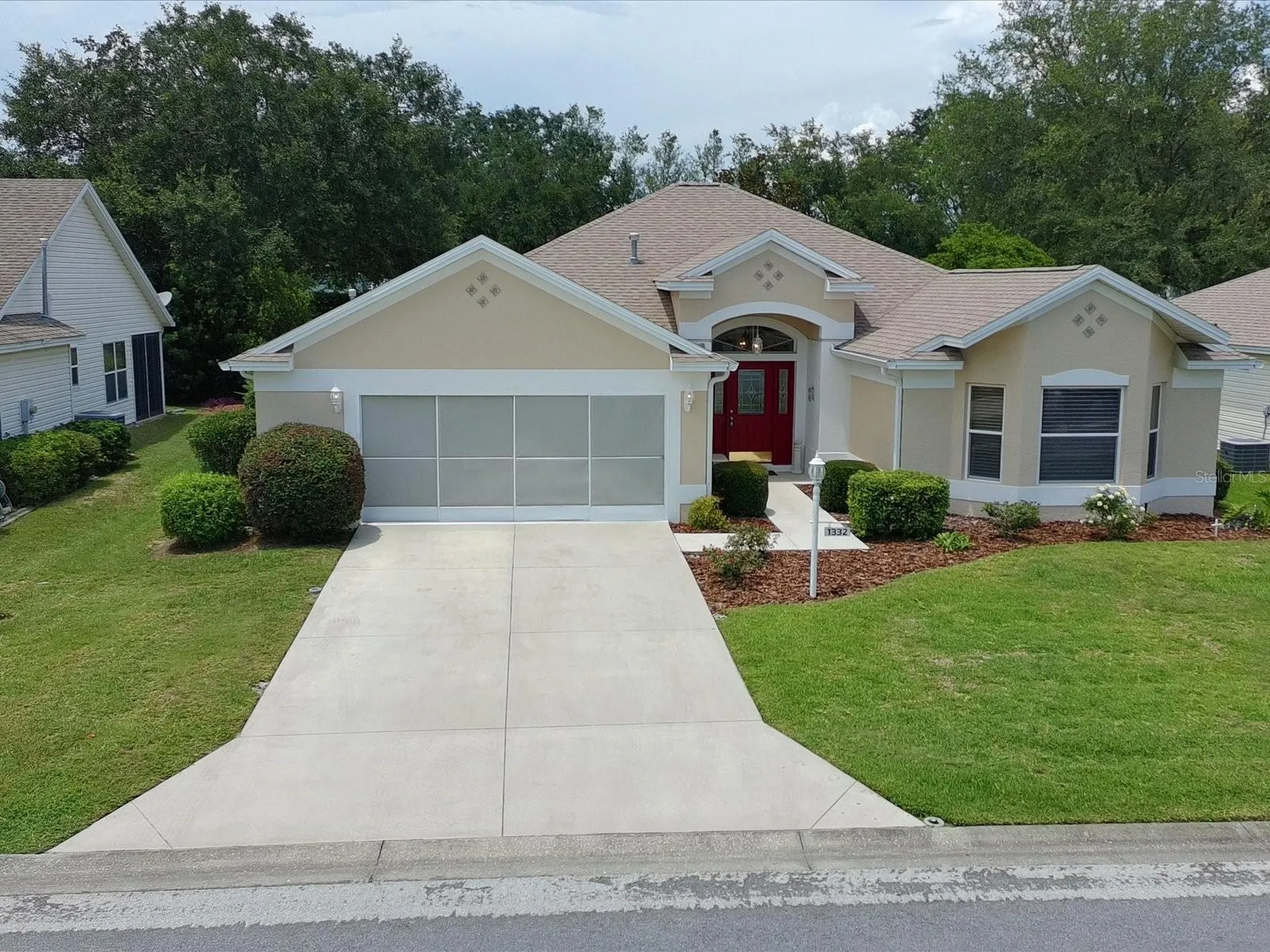 1332 Camero Drive Lady Lake FL 32159