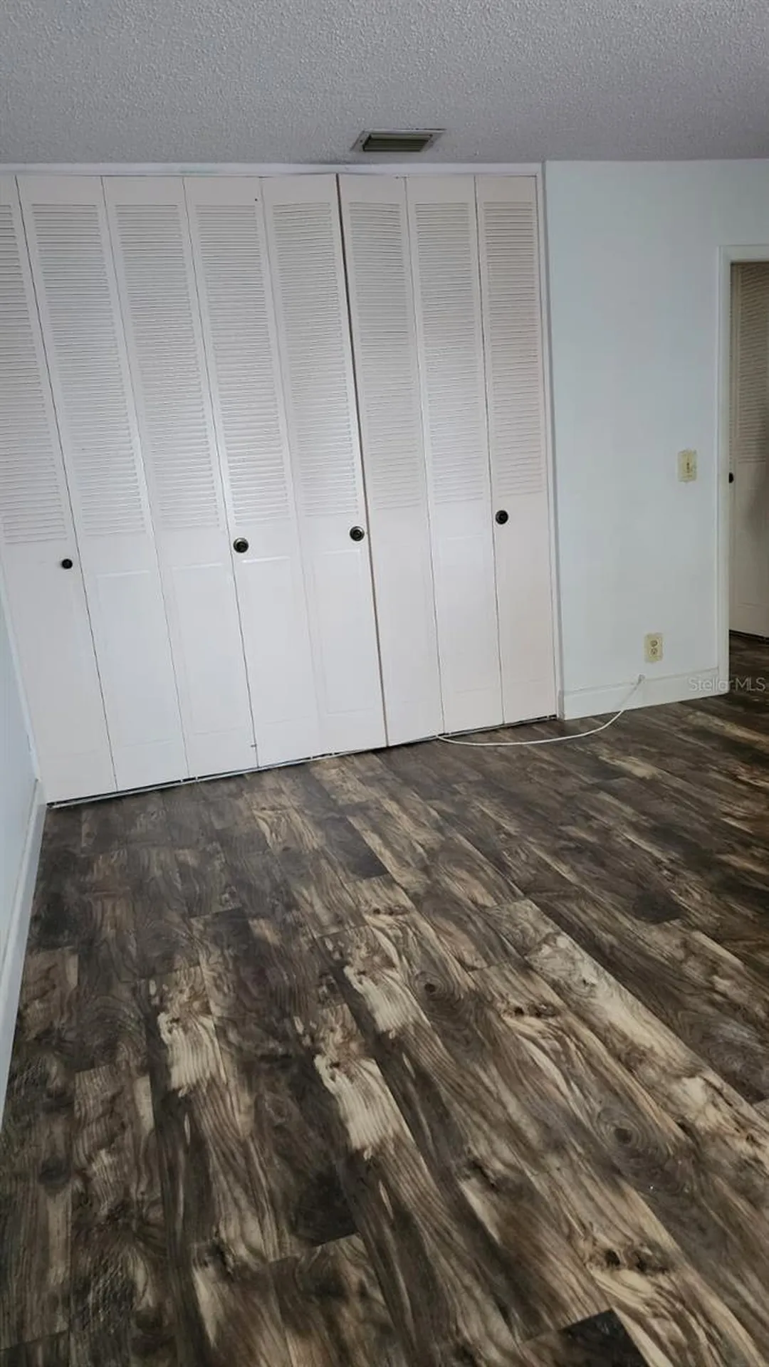 2784 Dudley Drive E West Palm Beach FL 33415