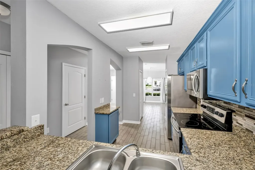 5842 Fishhawk Ridge Drive Lithia FL 33547