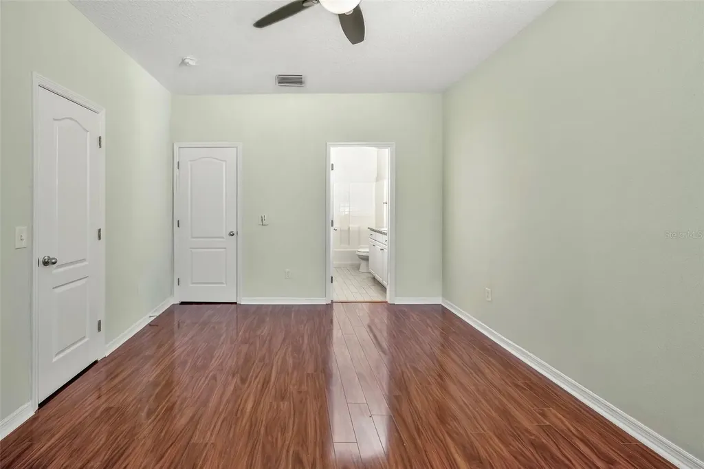 5842 Fishhawk Ridge Drive Lithia FL 33547