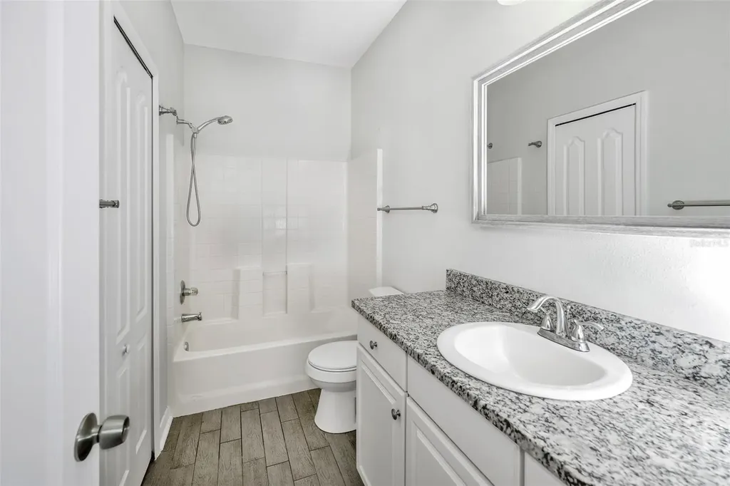5842 Fishhawk Ridge Drive Lithia FL 33547