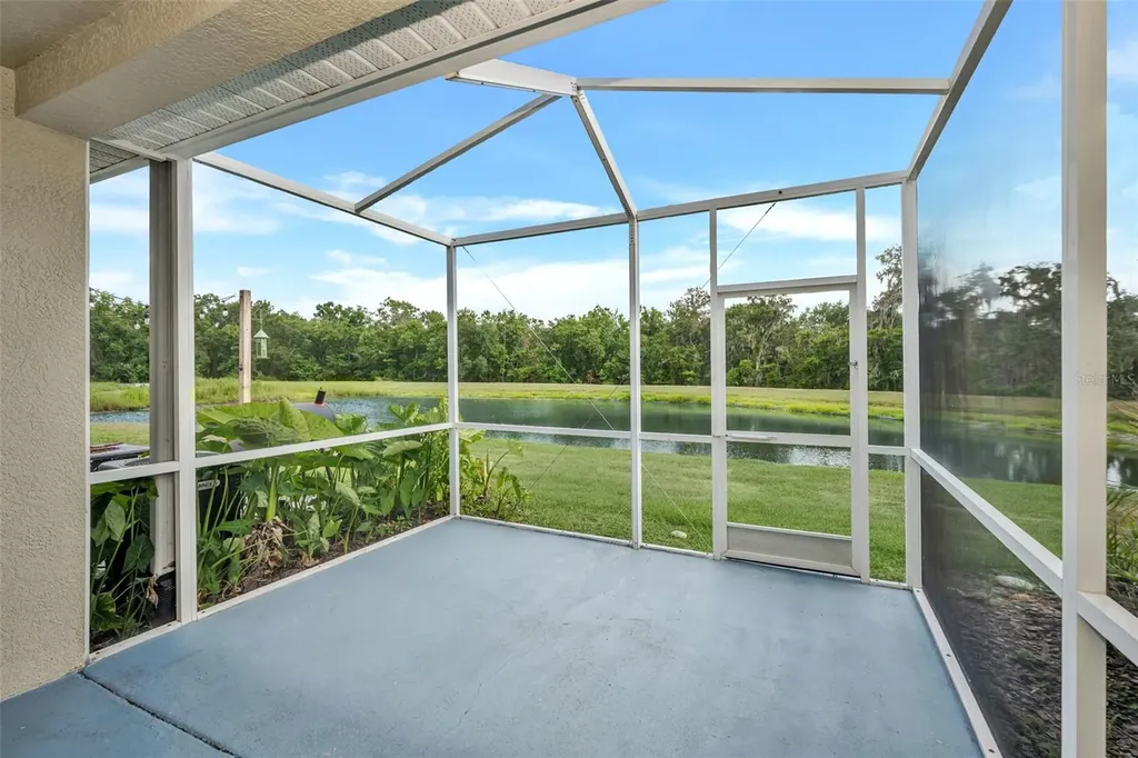 5842 Fishhawk Ridge Drive Lithia FL 33547