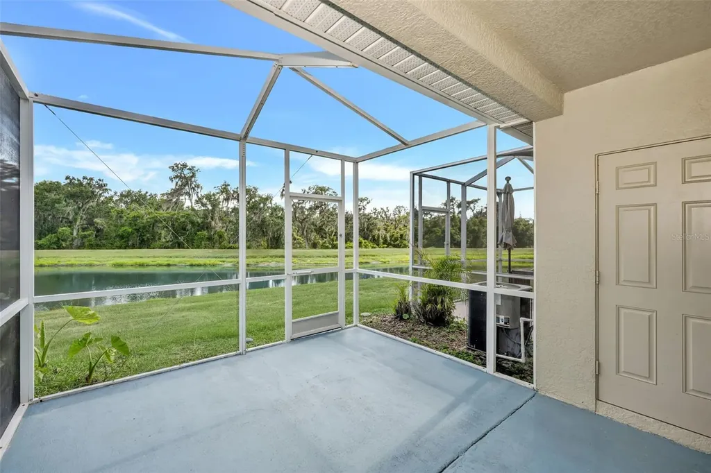 5842 Fishhawk Ridge Drive Lithia FL 33547