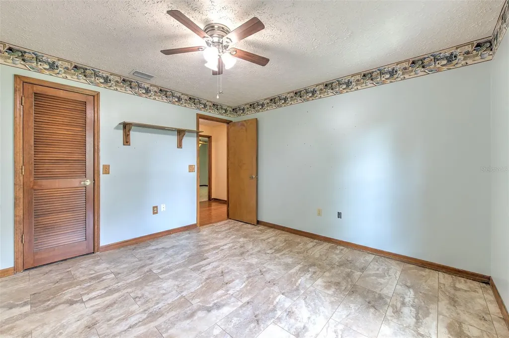 2102 Whitlock Place Dover FL 33527