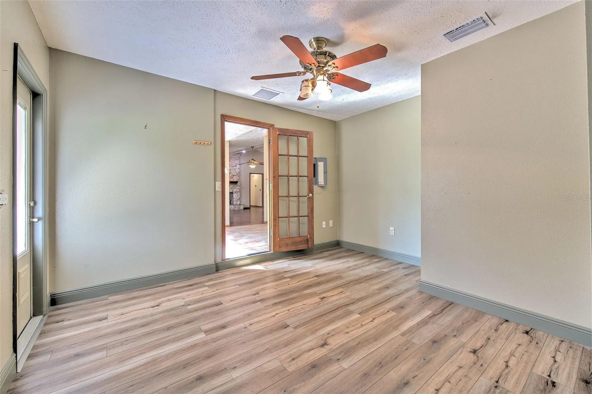 2102 Whitlock Place Dover FL 33527