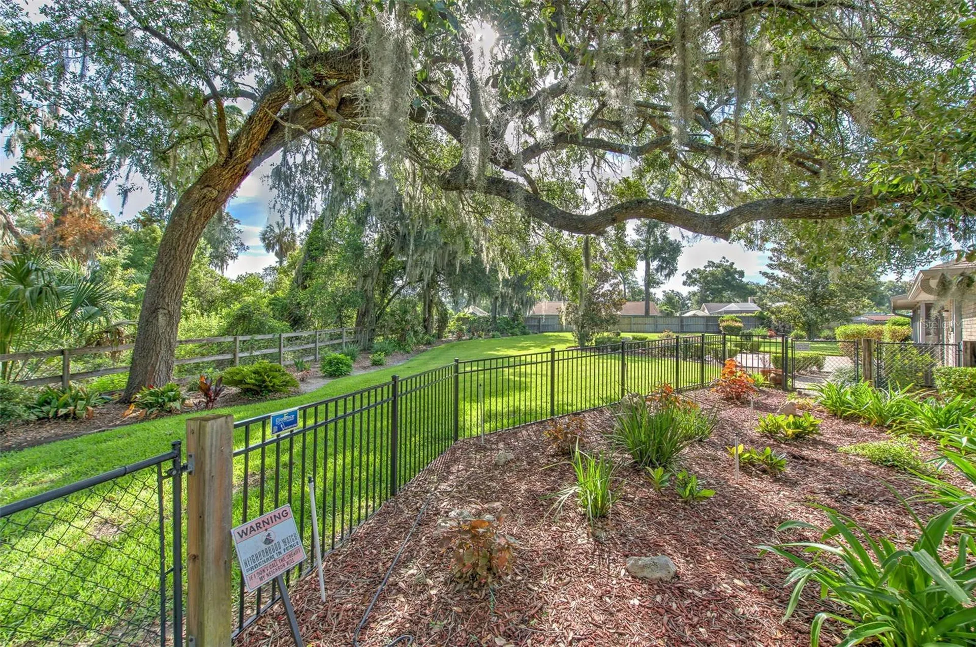 2102 Whitlock Place Dover FL 33527
