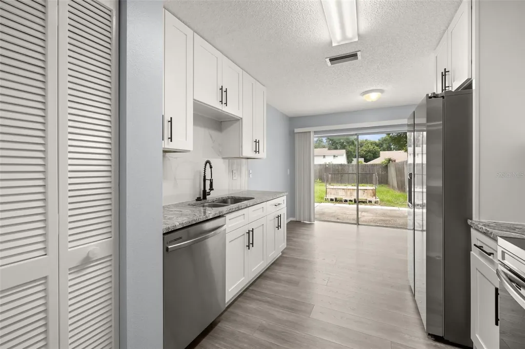 3257 Laurel Dale Drive Tampa FL 33618