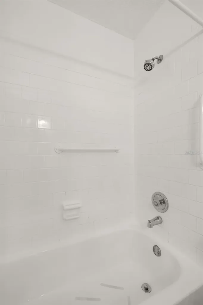 3257 Laurel Dale Drive Tampa FL 33618