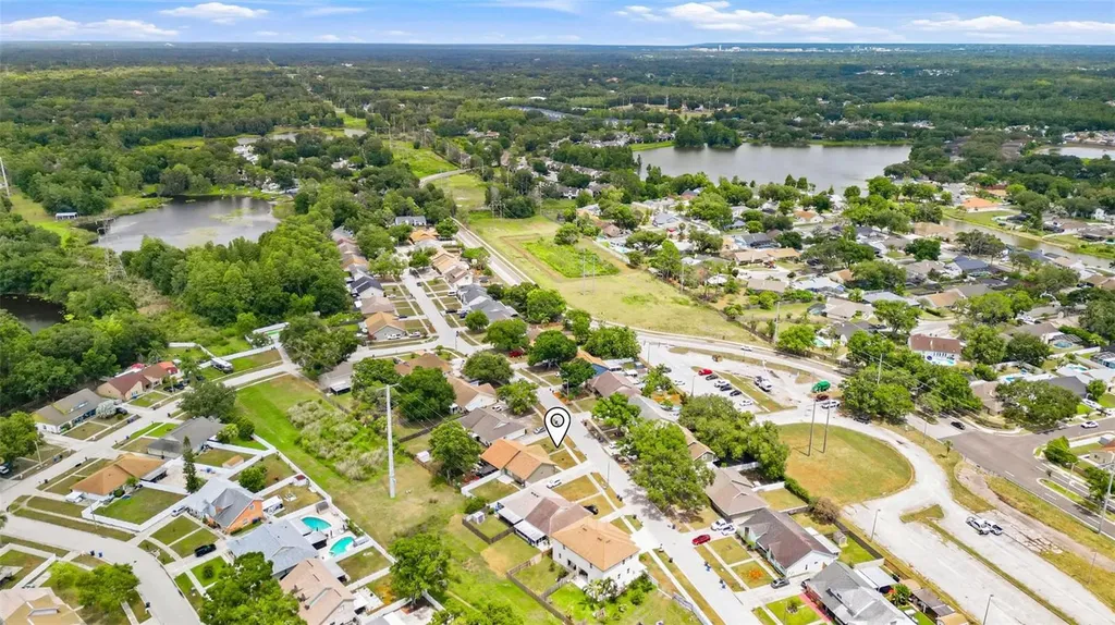 3257 Laurel Dale Drive Tampa FL 33618