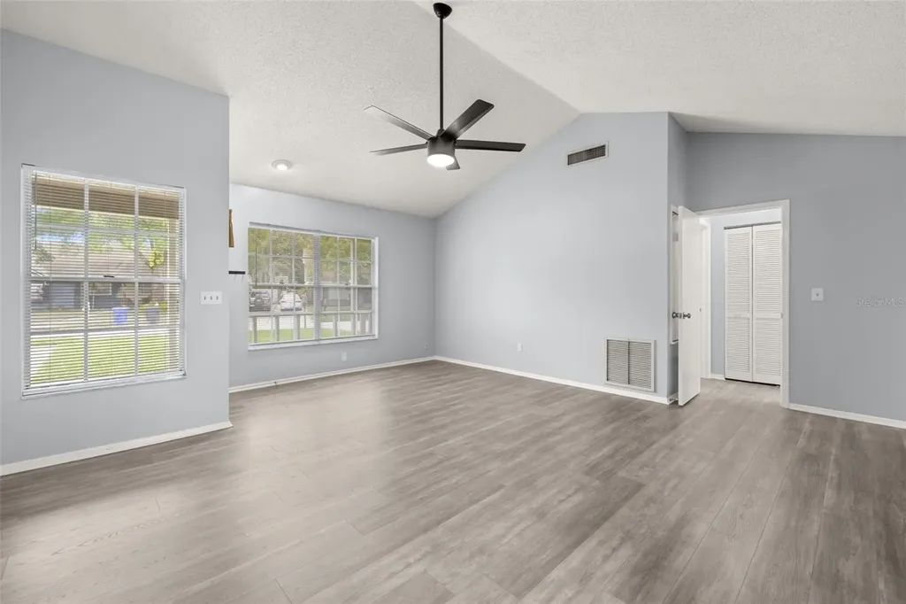 3257 Laurel Dale Drive Tampa FL 33618