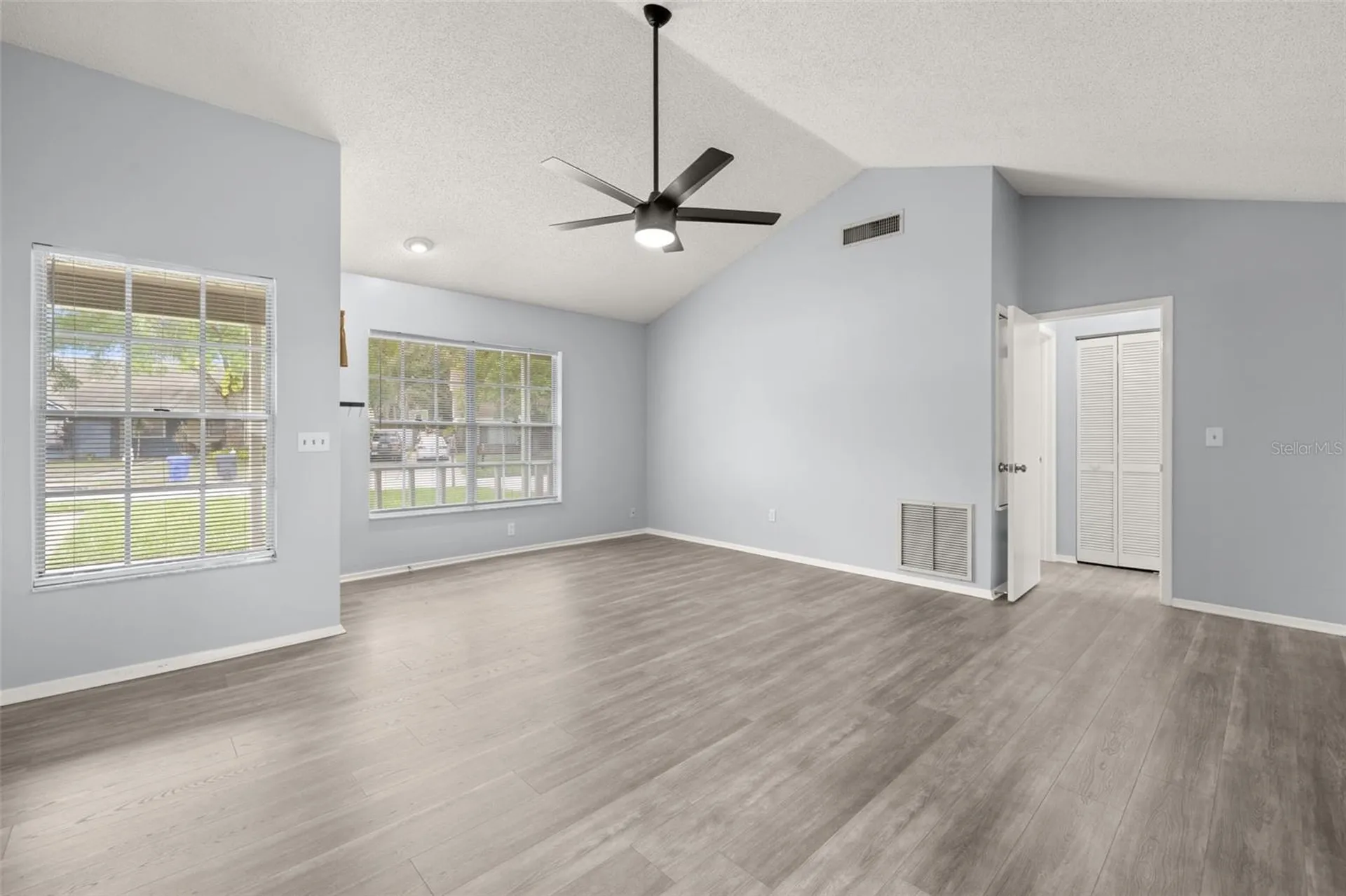 3257 Laurel Dale Drive Tampa FL 33618