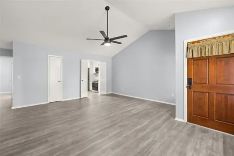 3257 Laurel Dale Drive Tampa FL 33618
