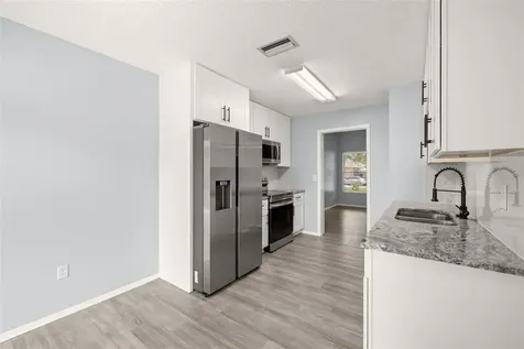 3257 Laurel Dale Drive Tampa FL 33618