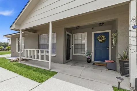 3257 Laurel Dale Drive Tampa FL 33618