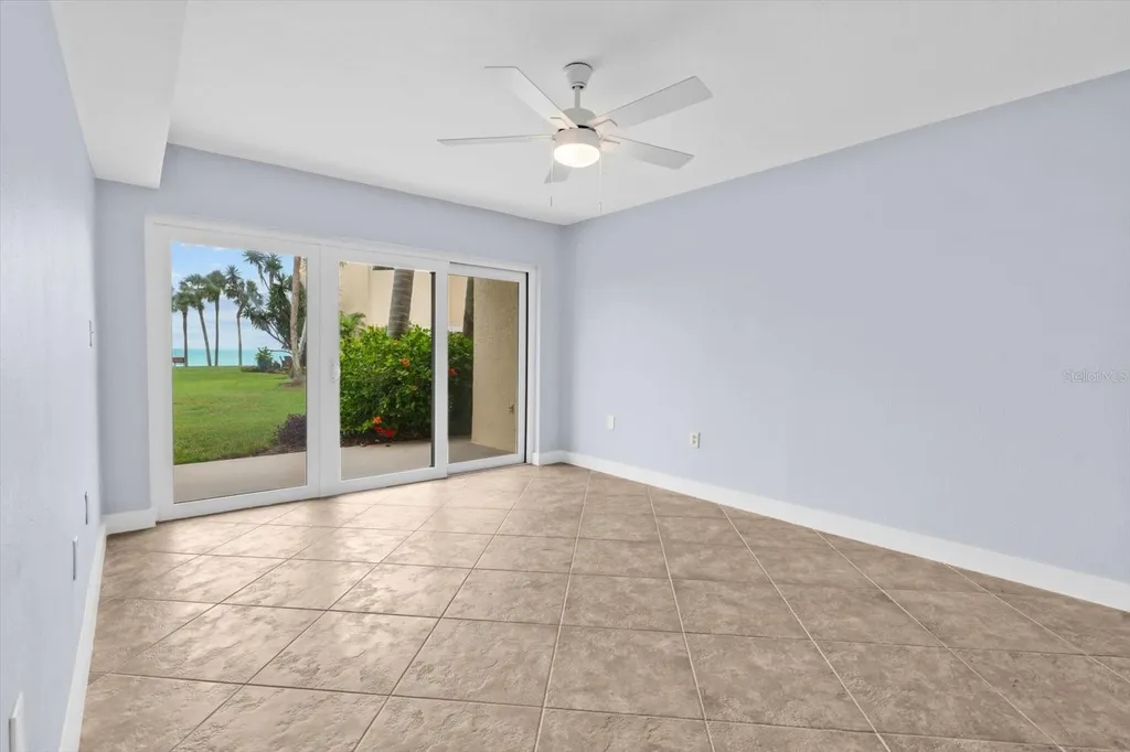 7530 Sunshine Skyway Lane S St Petersburg FL 33711