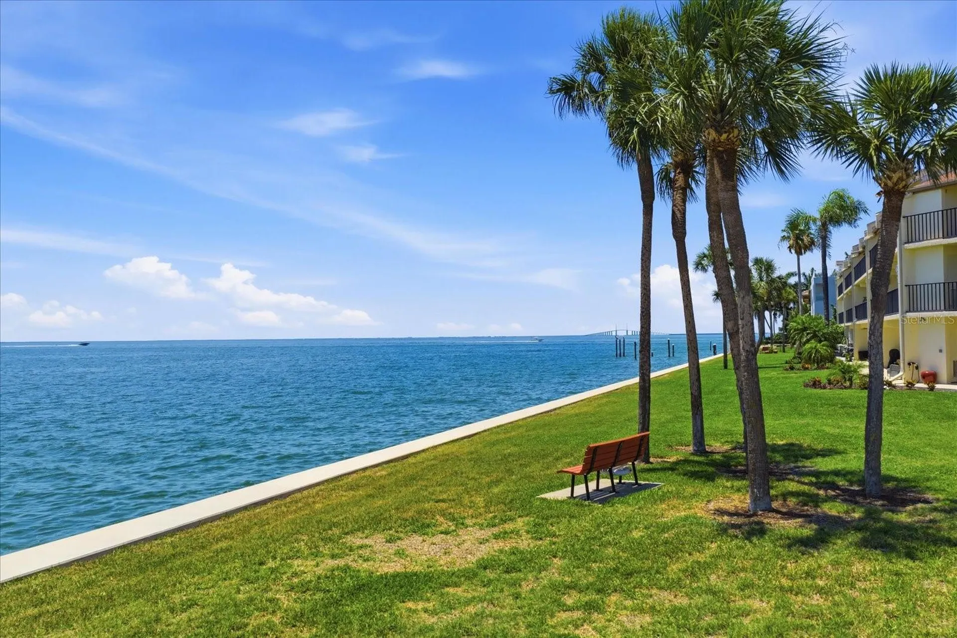 7530 Sunshine Skyway Lane S St Petersburg FL 33711