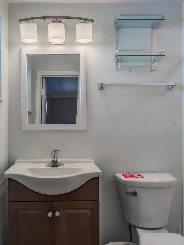 3702 Kingsbury Holiday FL 34691