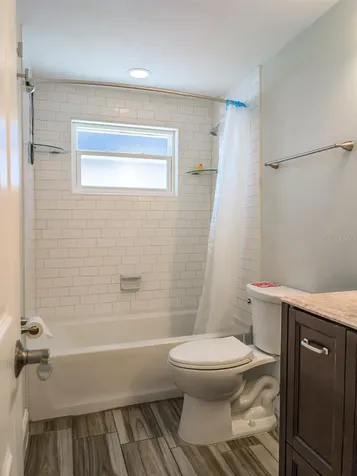 3702 Kingsbury Holiday FL 34691