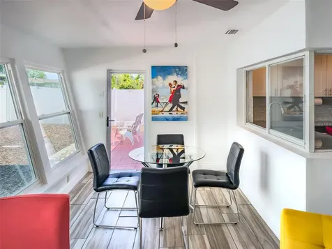 3702 Kingsbury Holiday FL 34691