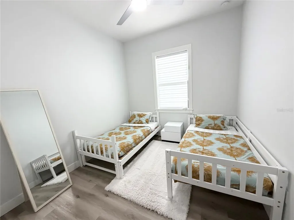 4722 Neptune Road Venice FL 34293