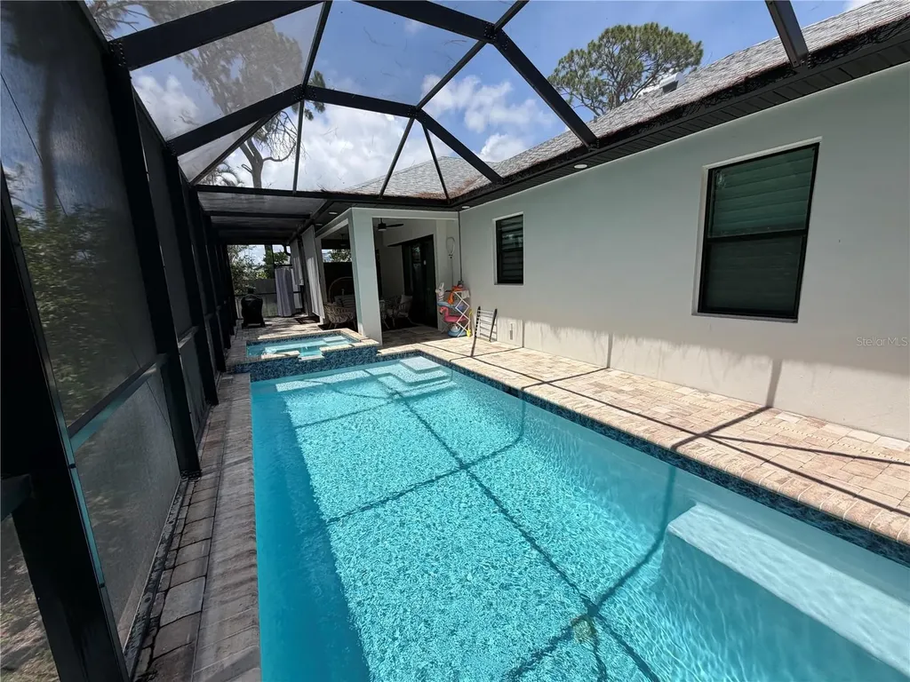 4722 Neptune Road Venice FL 34293